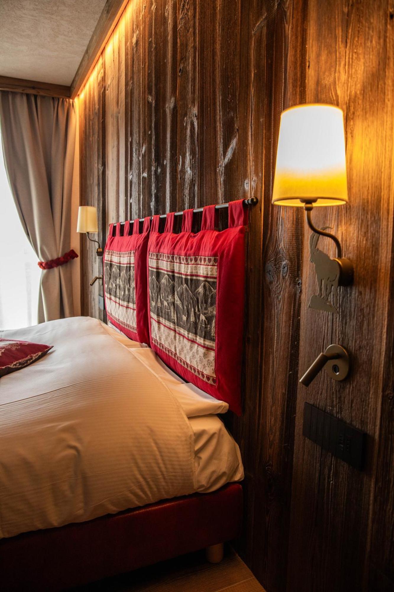 Hotel La Montanina Лівіньо Екстер'єр фото
