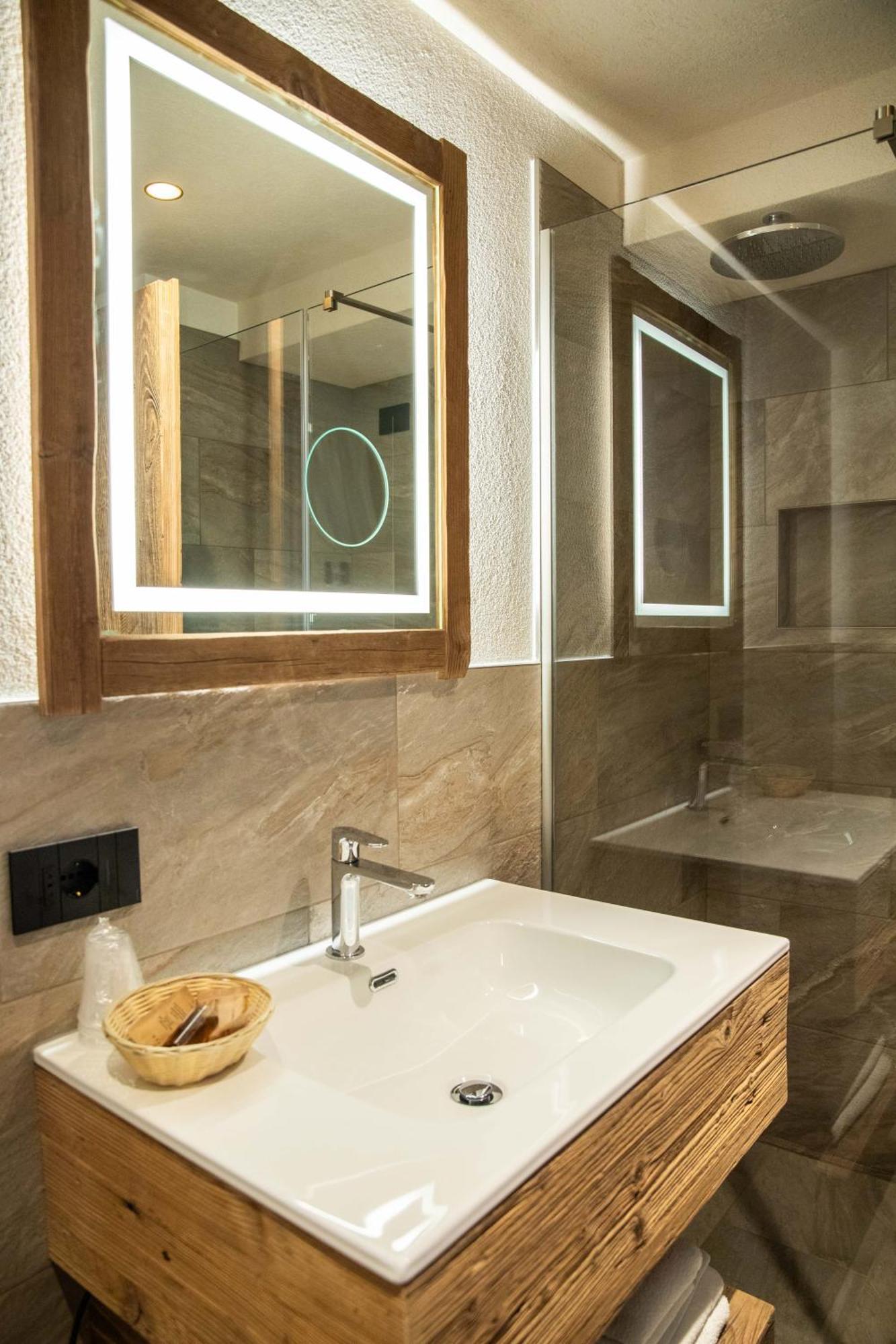 Hotel La Montanina Лівіньо Екстер'єр фото