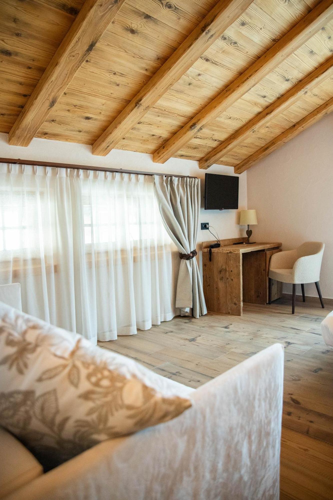 Hotel La Montanina Лівіньо Екстер'єр фото
