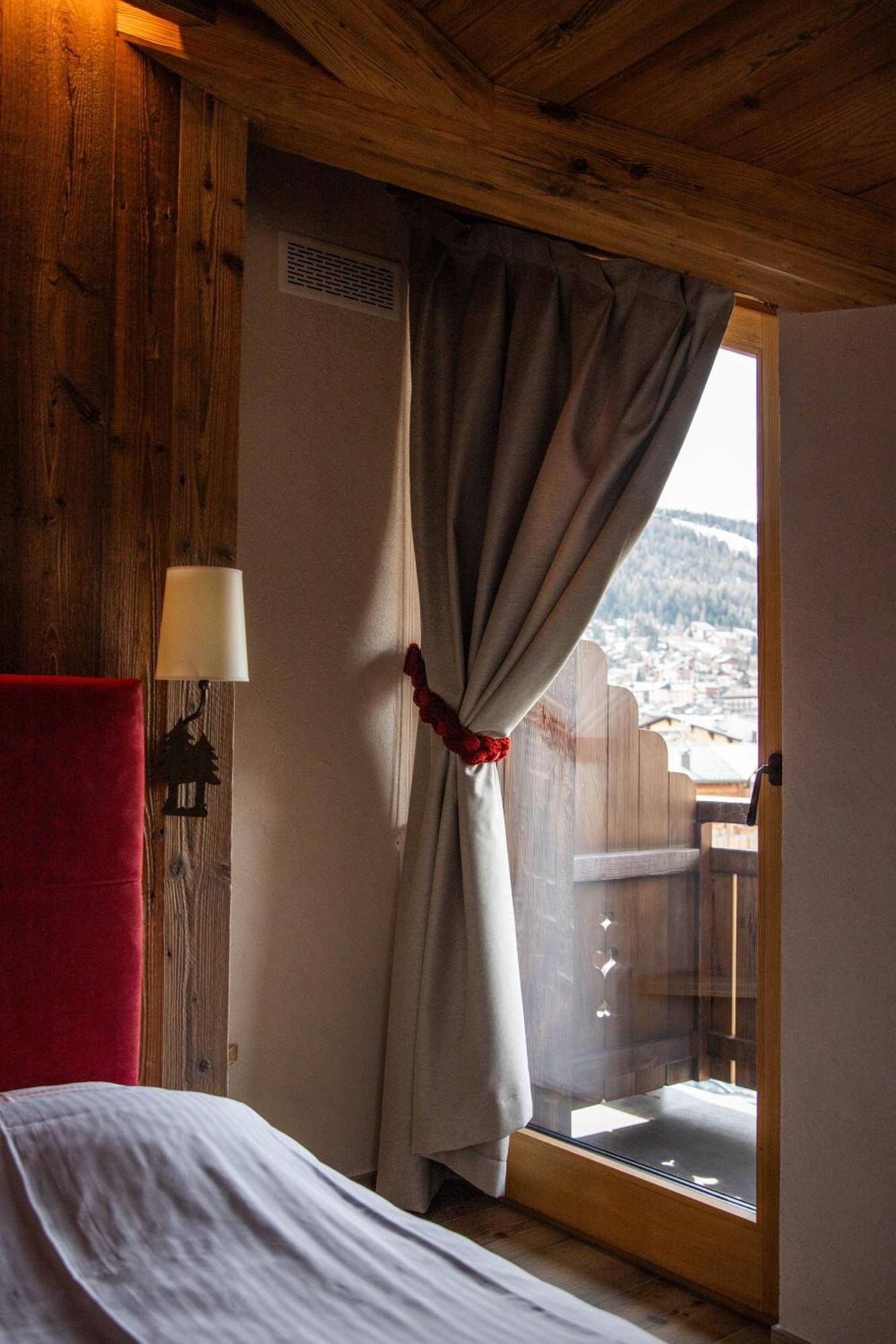 Hotel La Montanina Лівіньо Екстер'єр фото