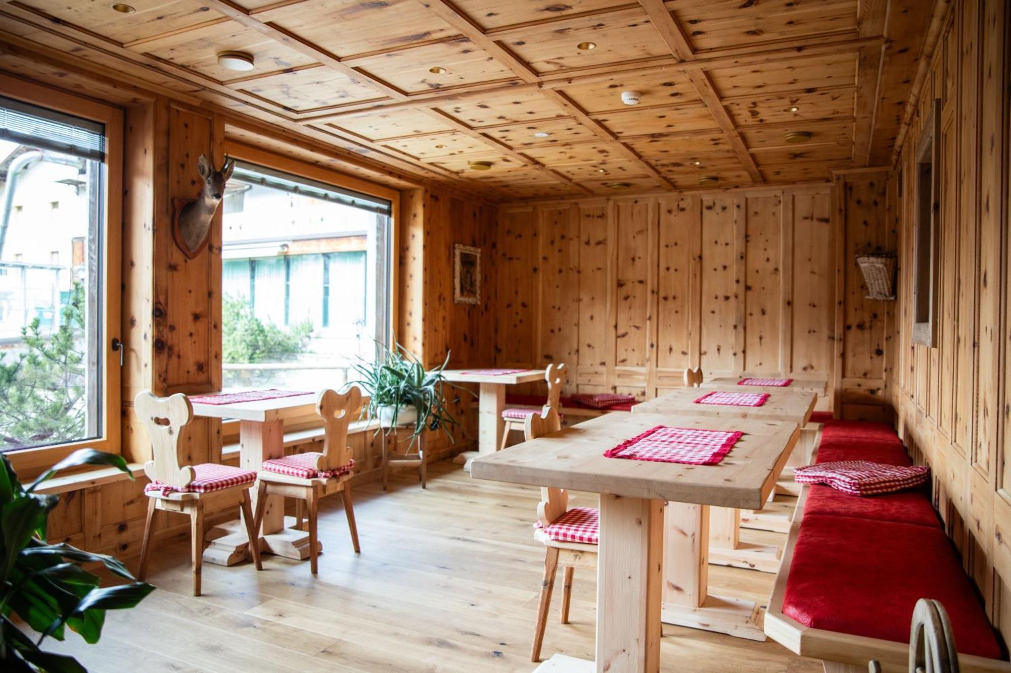 Hotel La Montanina Лівіньо Екстер'єр фото
