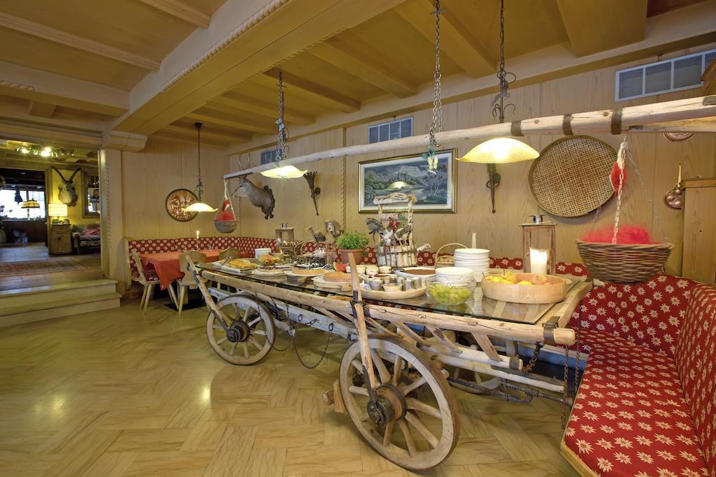 Hotel La Montanina Лівіньо Екстер'єр фото