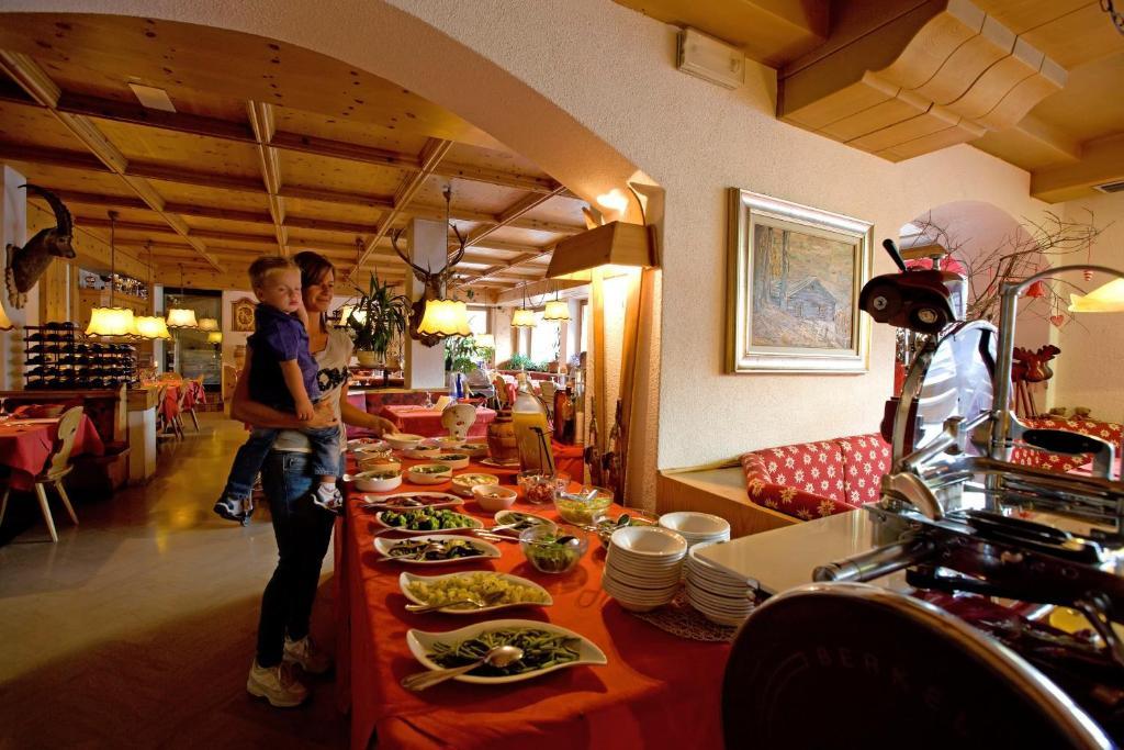 Hotel La Montanina Лівіньо Екстер'єр фото